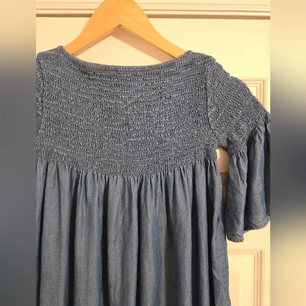 Gap Blue Kids Dress Smocked Top Size Medium